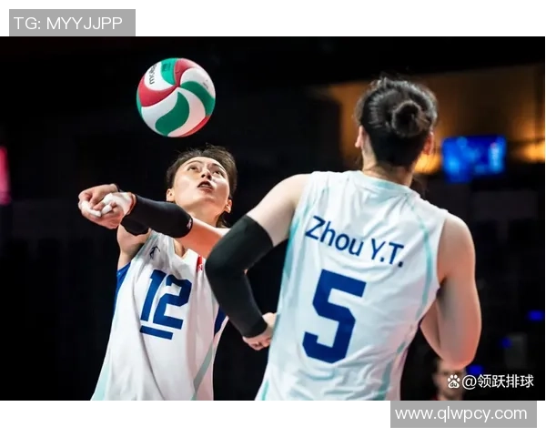 重庆排球队在全国排球耐力排行榜中荣登第八名展现出强大实力与潜力 重庆排球队在全国排球耐力排行榜中荣登第八名展现出强大实力与潜力